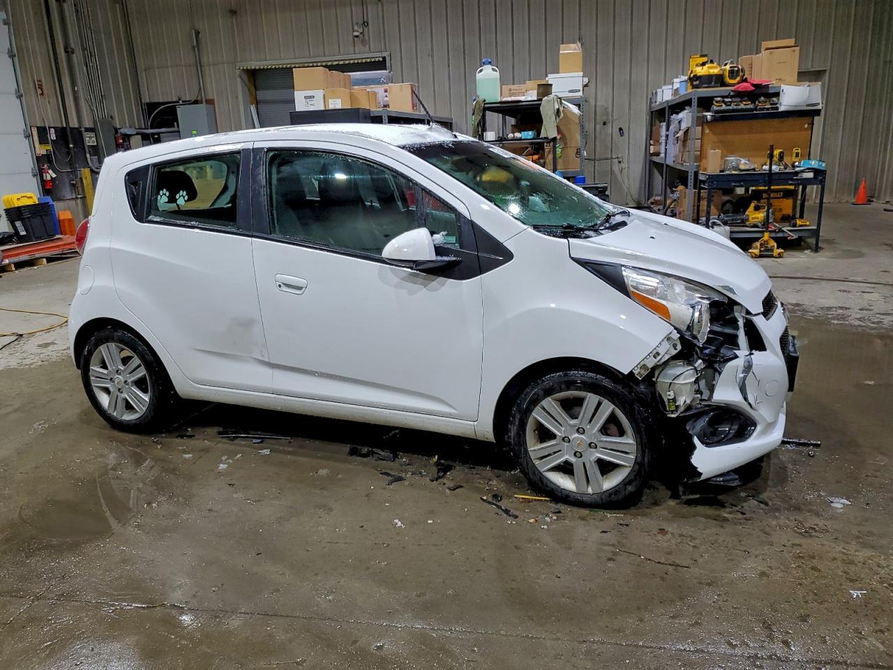 2015 CHEVROLET Spark