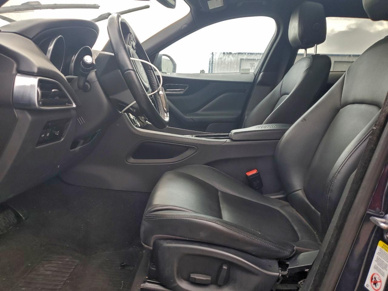 2018 JAGUAR F-Pace