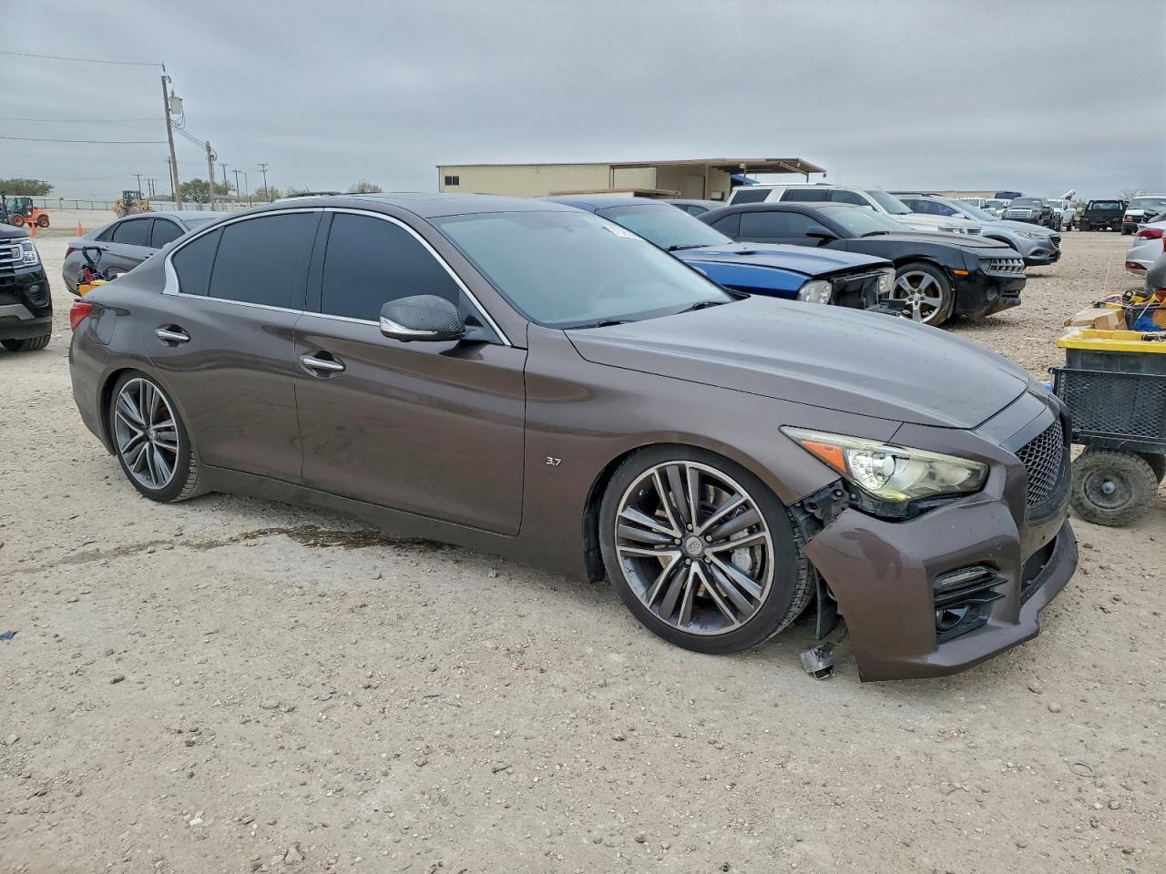 2014 INFINITI Q50