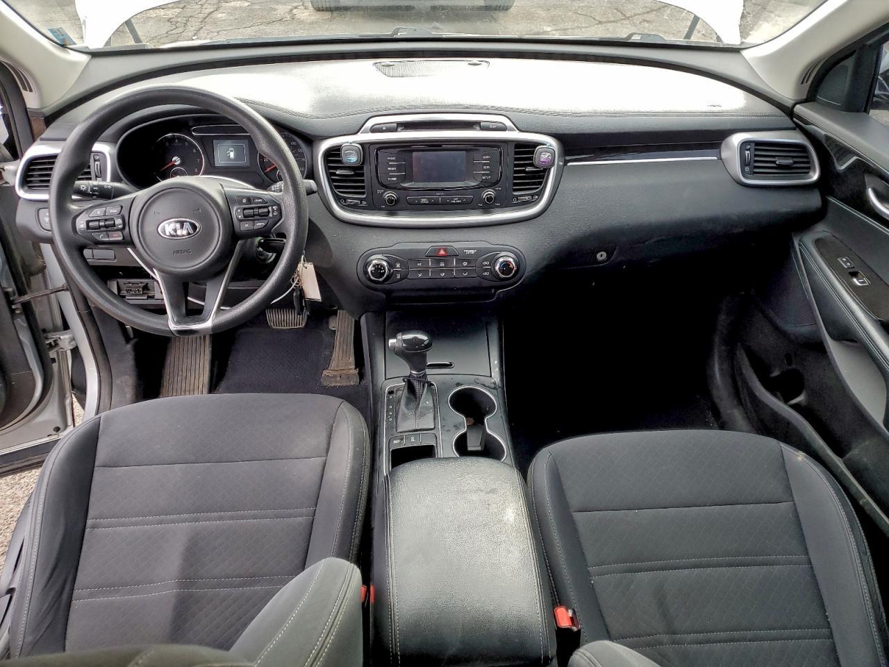 2017 KIA SORENTO