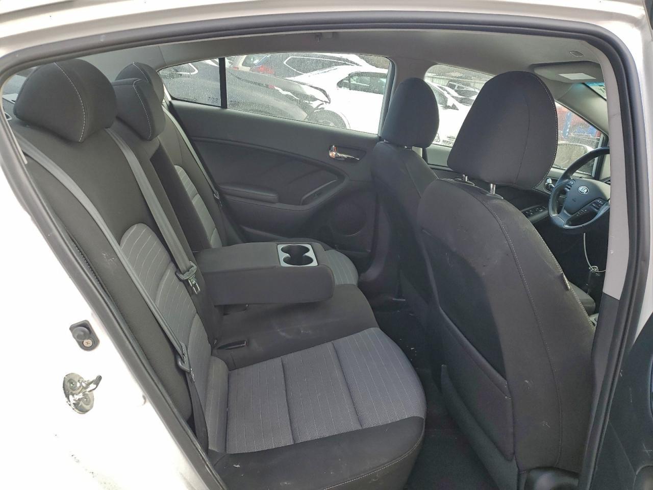 2015 KIA FORTE