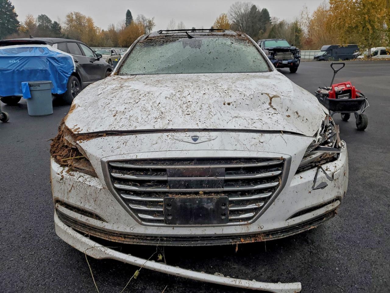 2015 HYUNDAI GENESIS