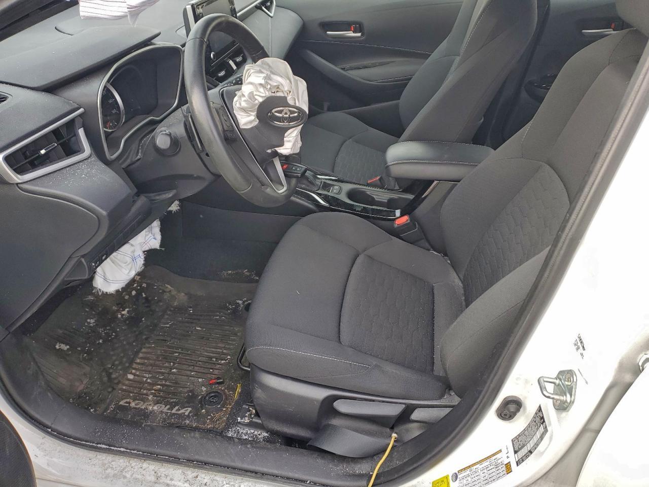 2022 TOYOTA COROLLA