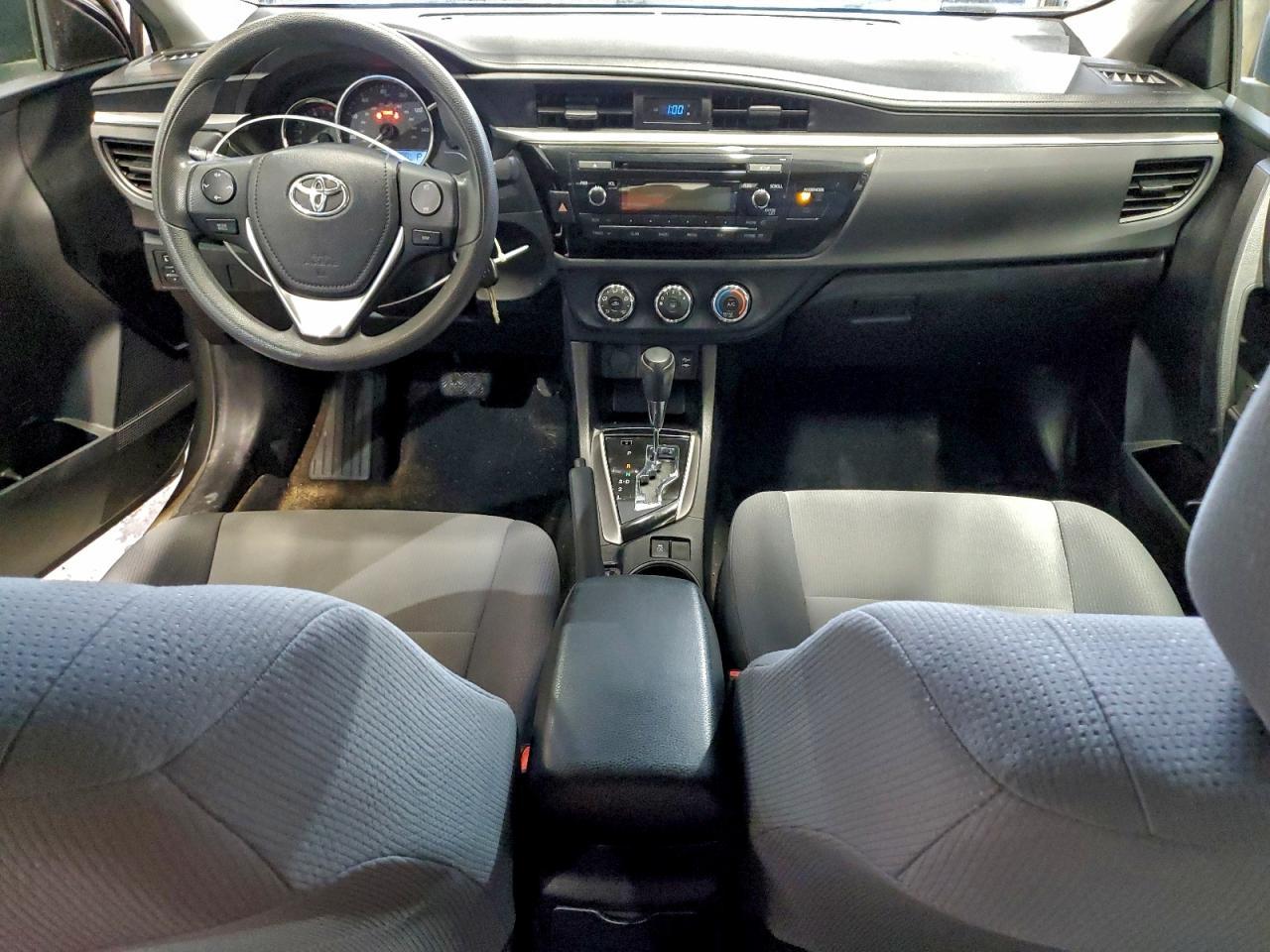 2015 TOYOTA COROLLA