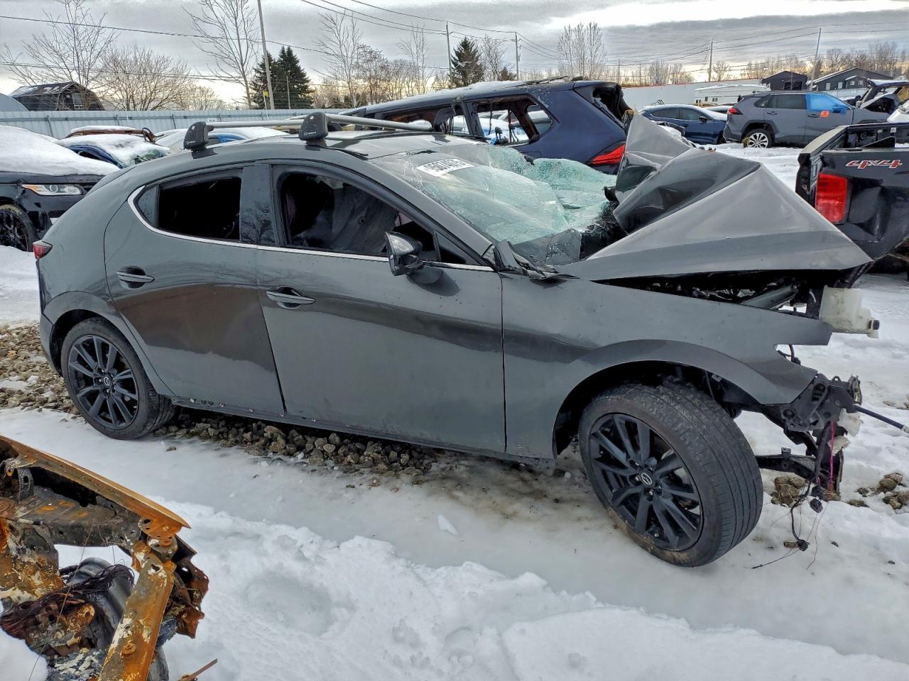 2022 MAZDA 3