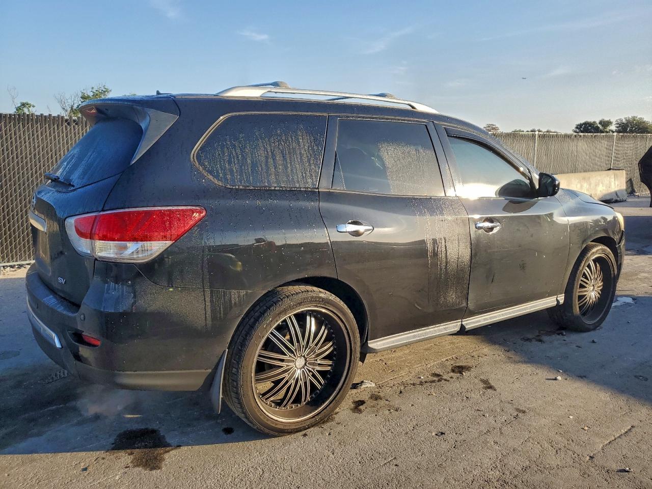 2015 NISSAN PATHFINDER