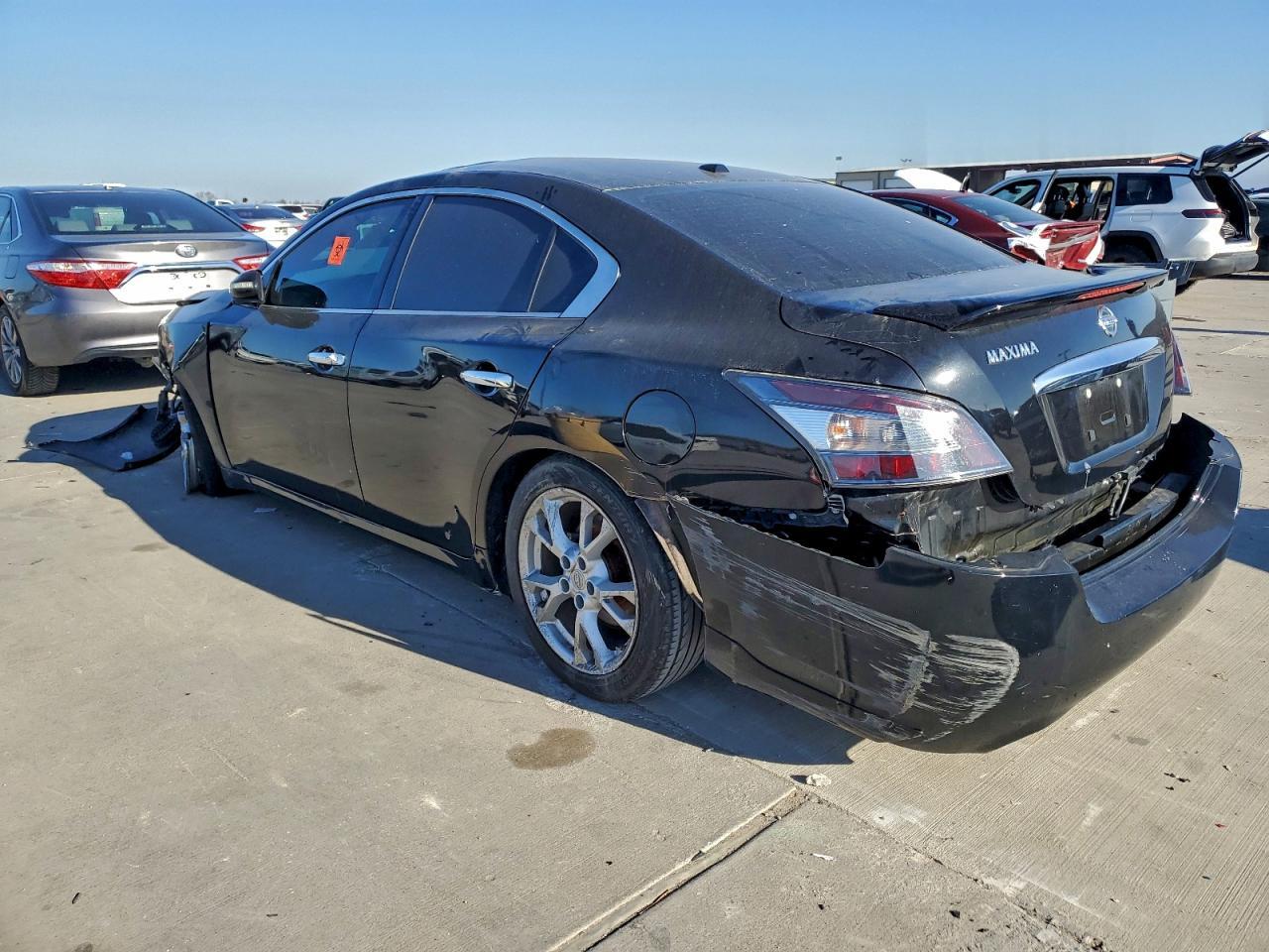 2014 NISSAN Maxima