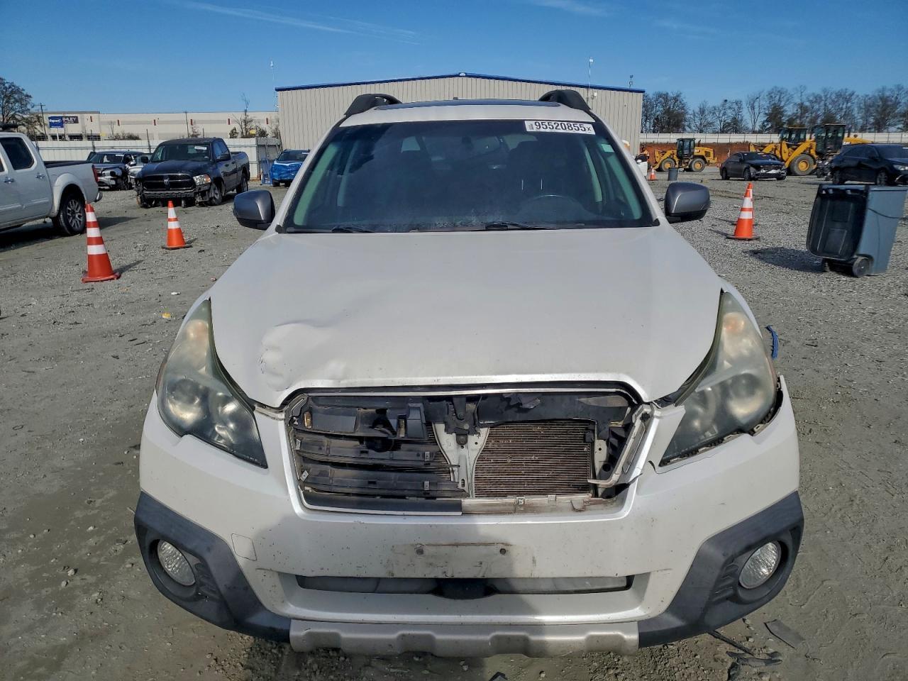 2013 SUBARU Outback