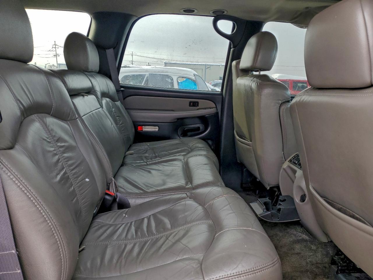 2002 CHEVROLET Tahoe