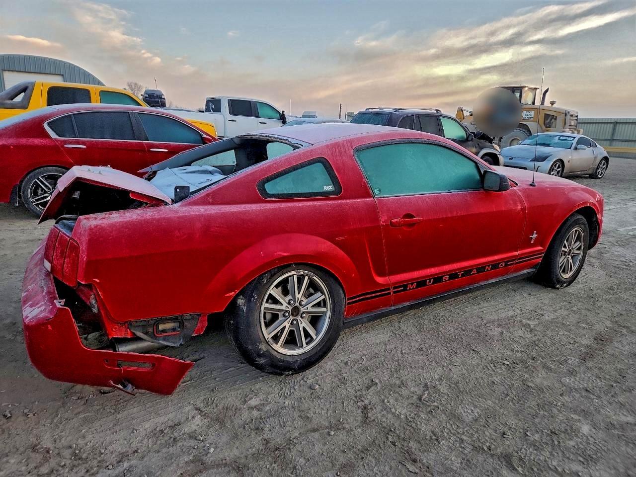 2005 FORD MUSTANG
