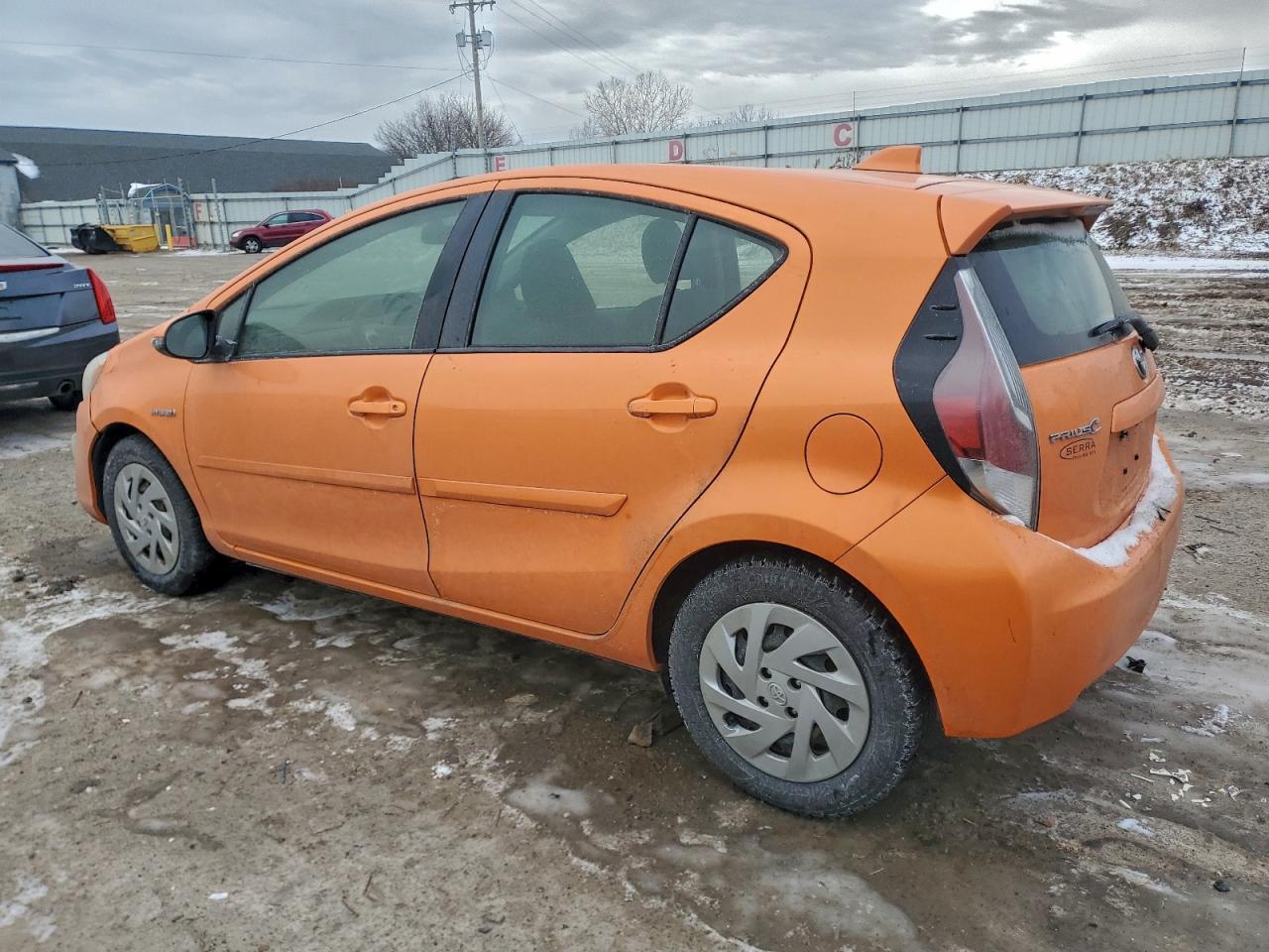 2016 TOYOTA Prius c