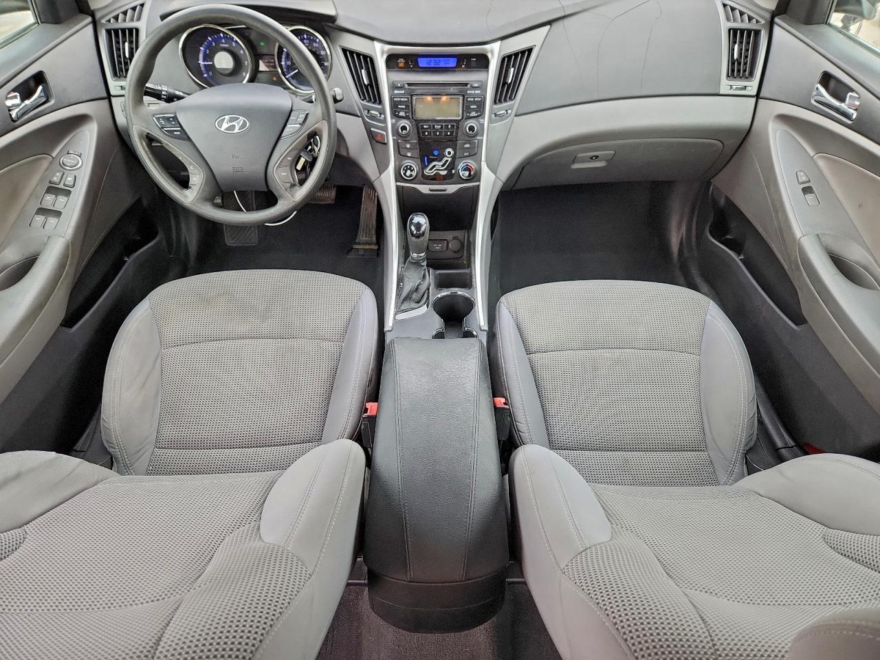 2013 HYUNDAI SONATA