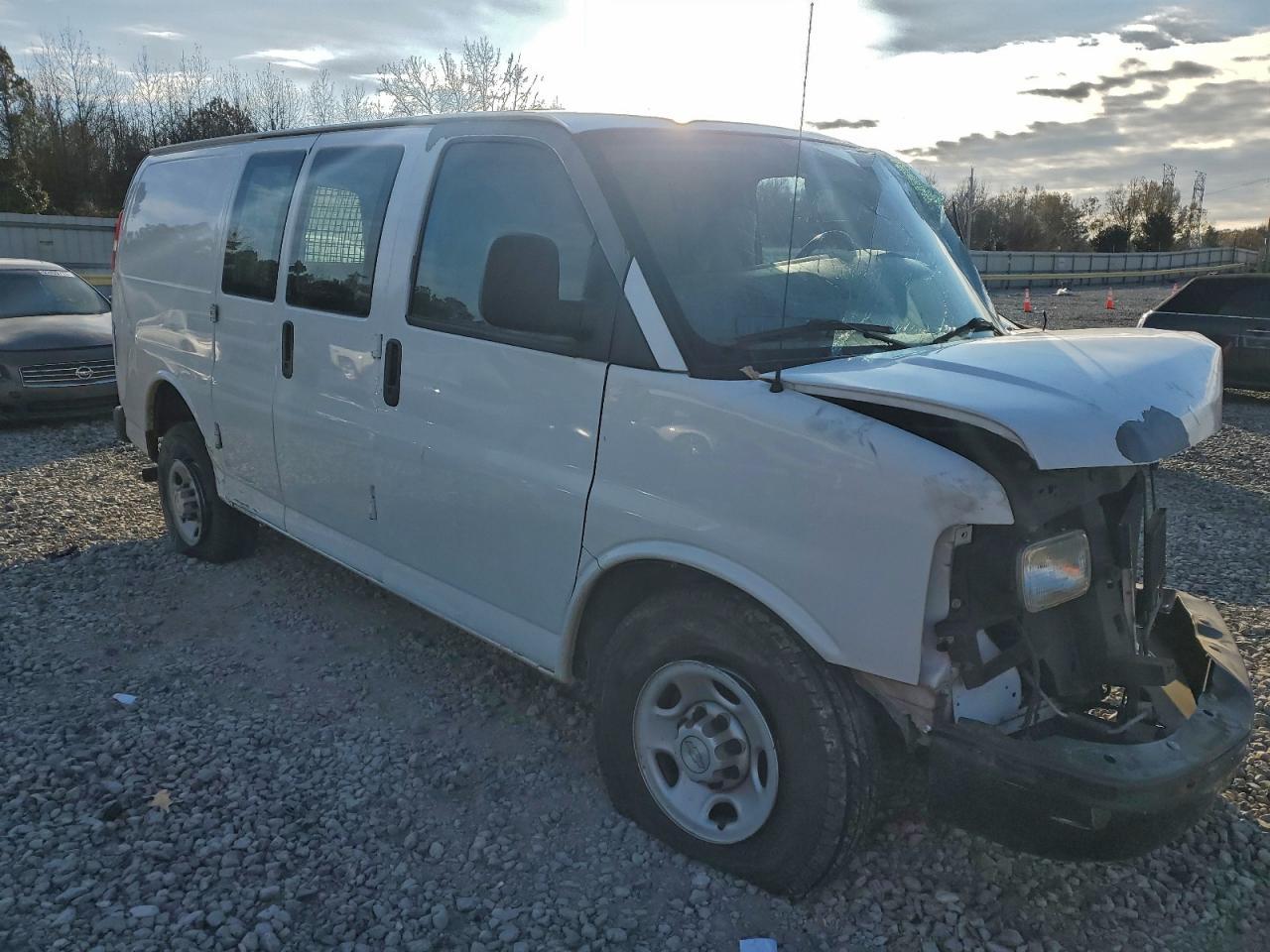 2008 CHEVROLET EXPRESS 2500