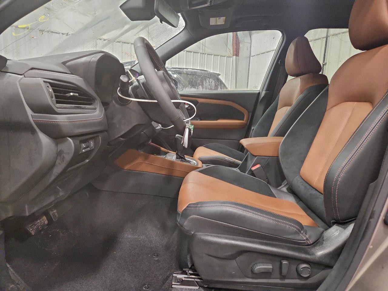 2025 SUBARU FORESTER