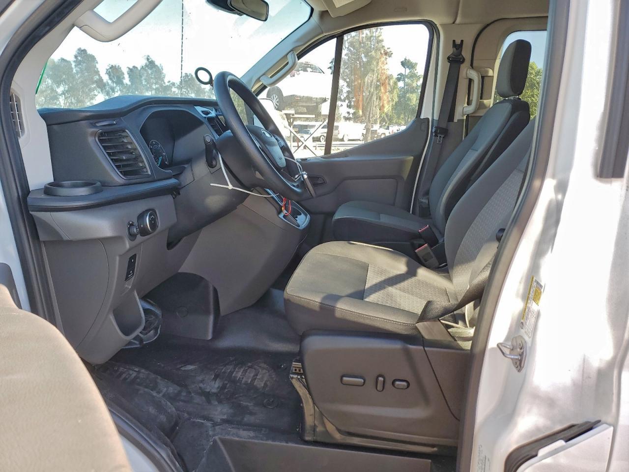 2024 FORD Transit