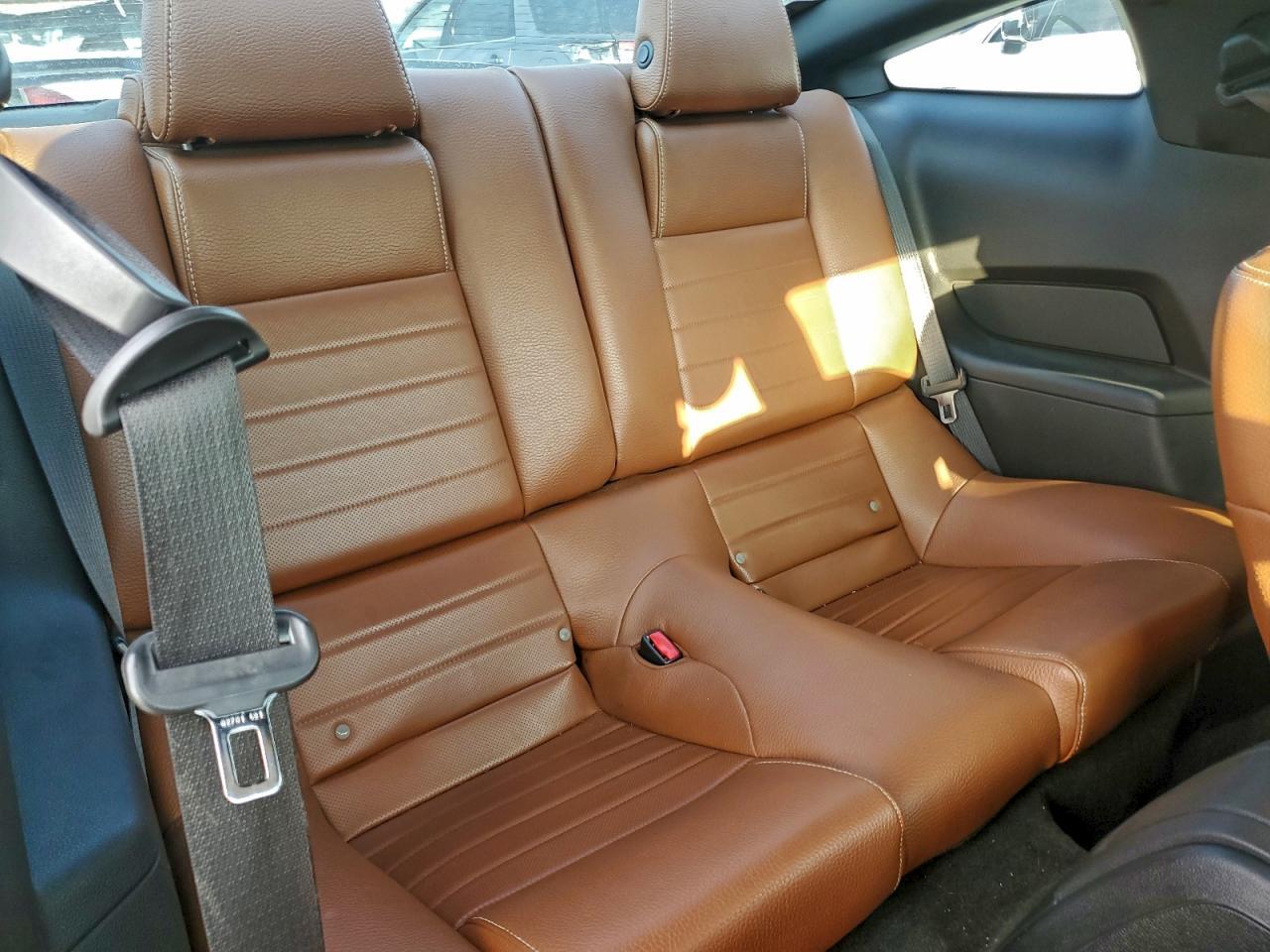 2012 FORD MUSTANG