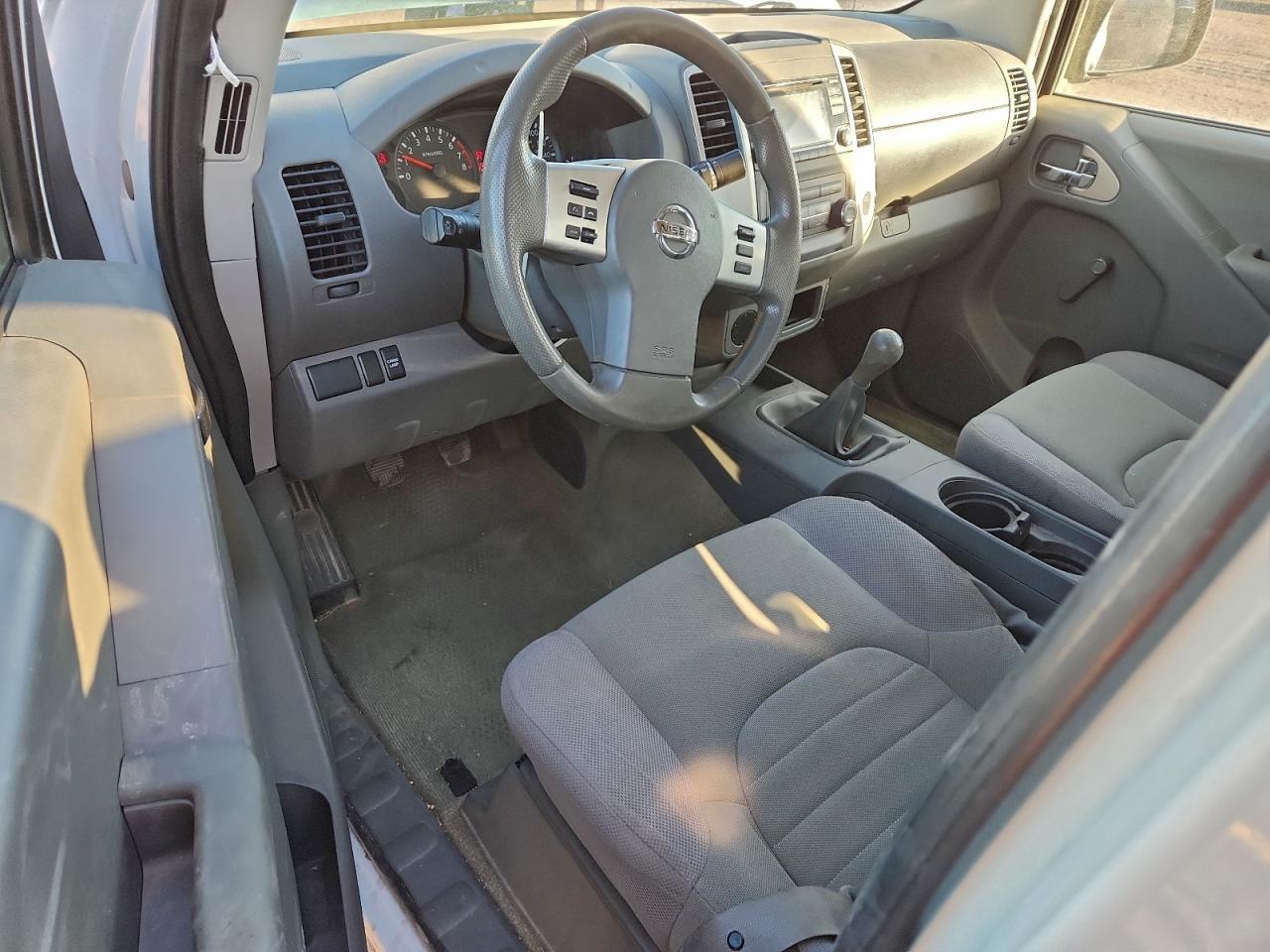 2017 NISSAN Frontier