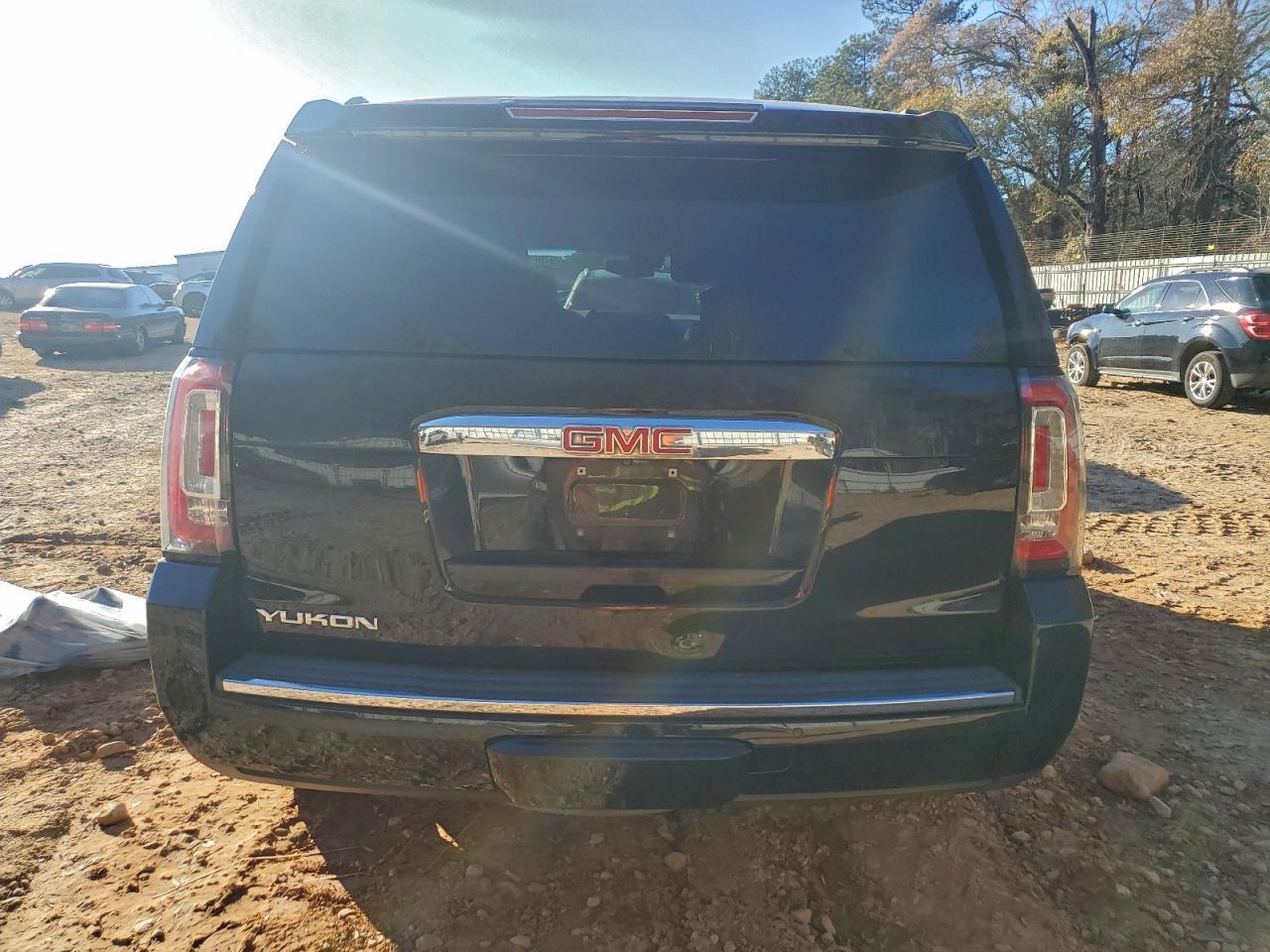 2015 GMC Yukon