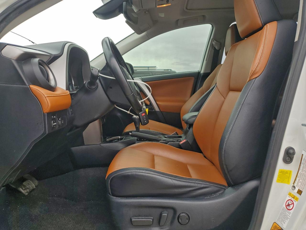 2016 TOYOTA RAV4
