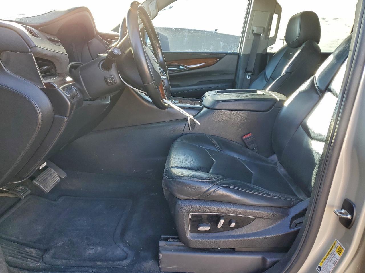 2015 CADILLAC Escalade ESV