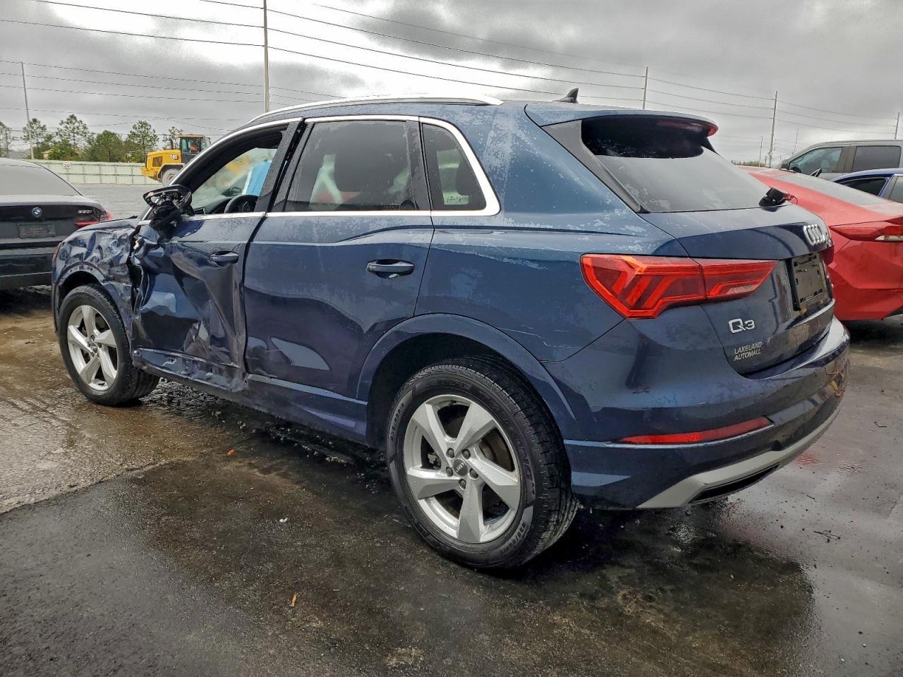 2019 AUDI Q3