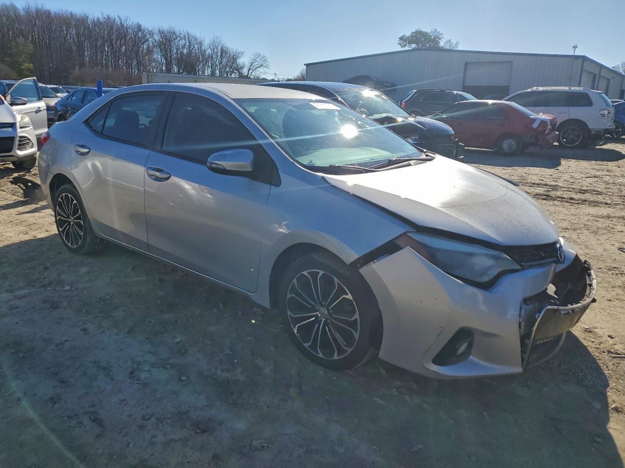 2015 TOYOTA COROLLA