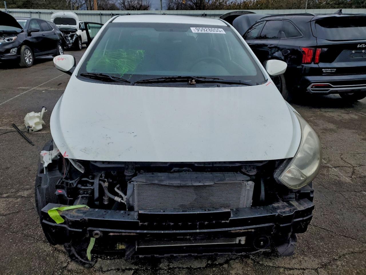 2013 HYUNDAI ACCENT