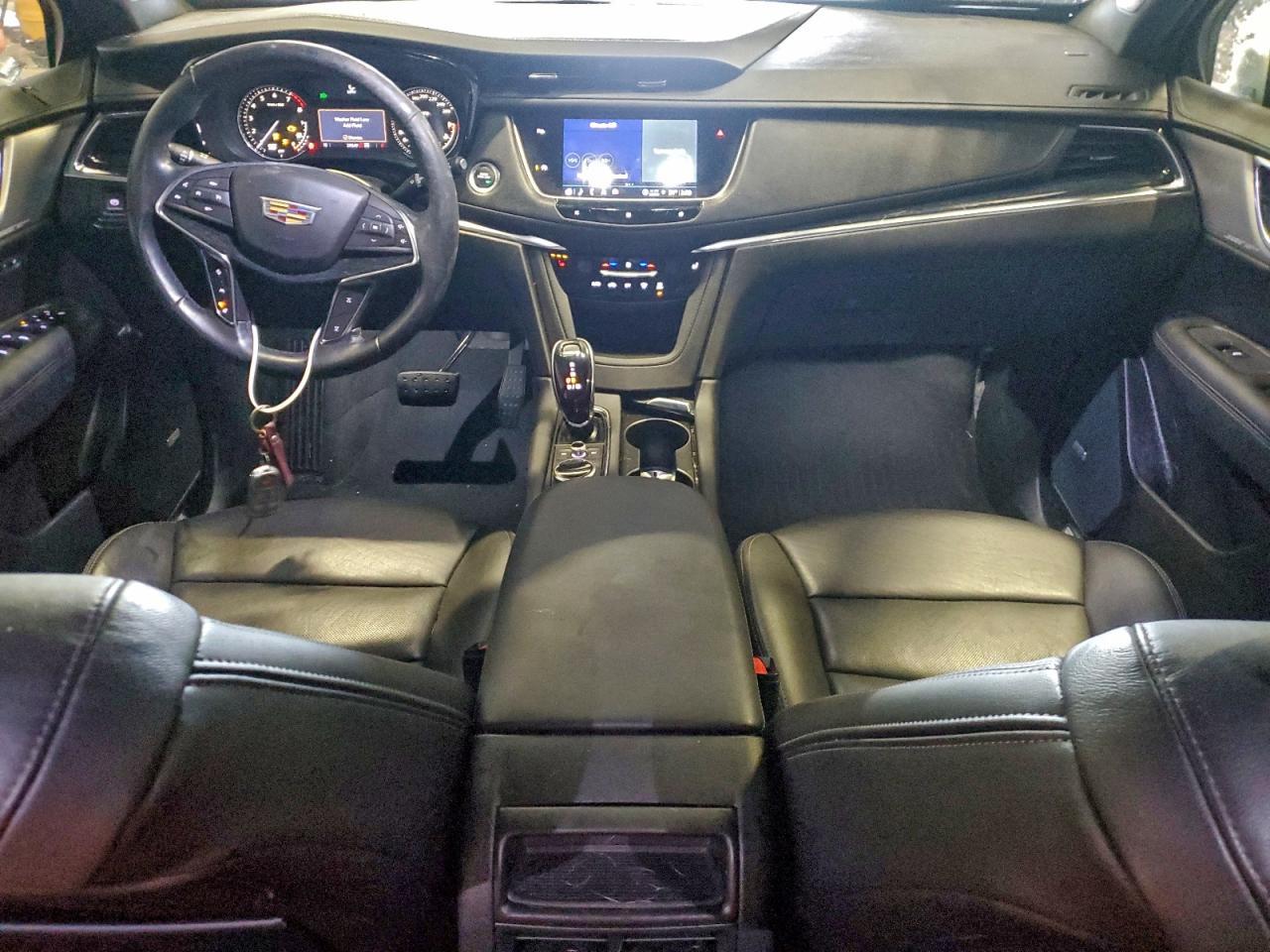2021 CADILLAC XT5