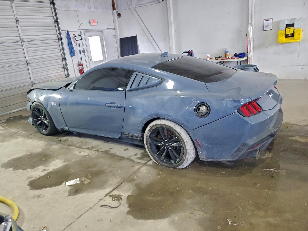 2024 FORD MUSTANG