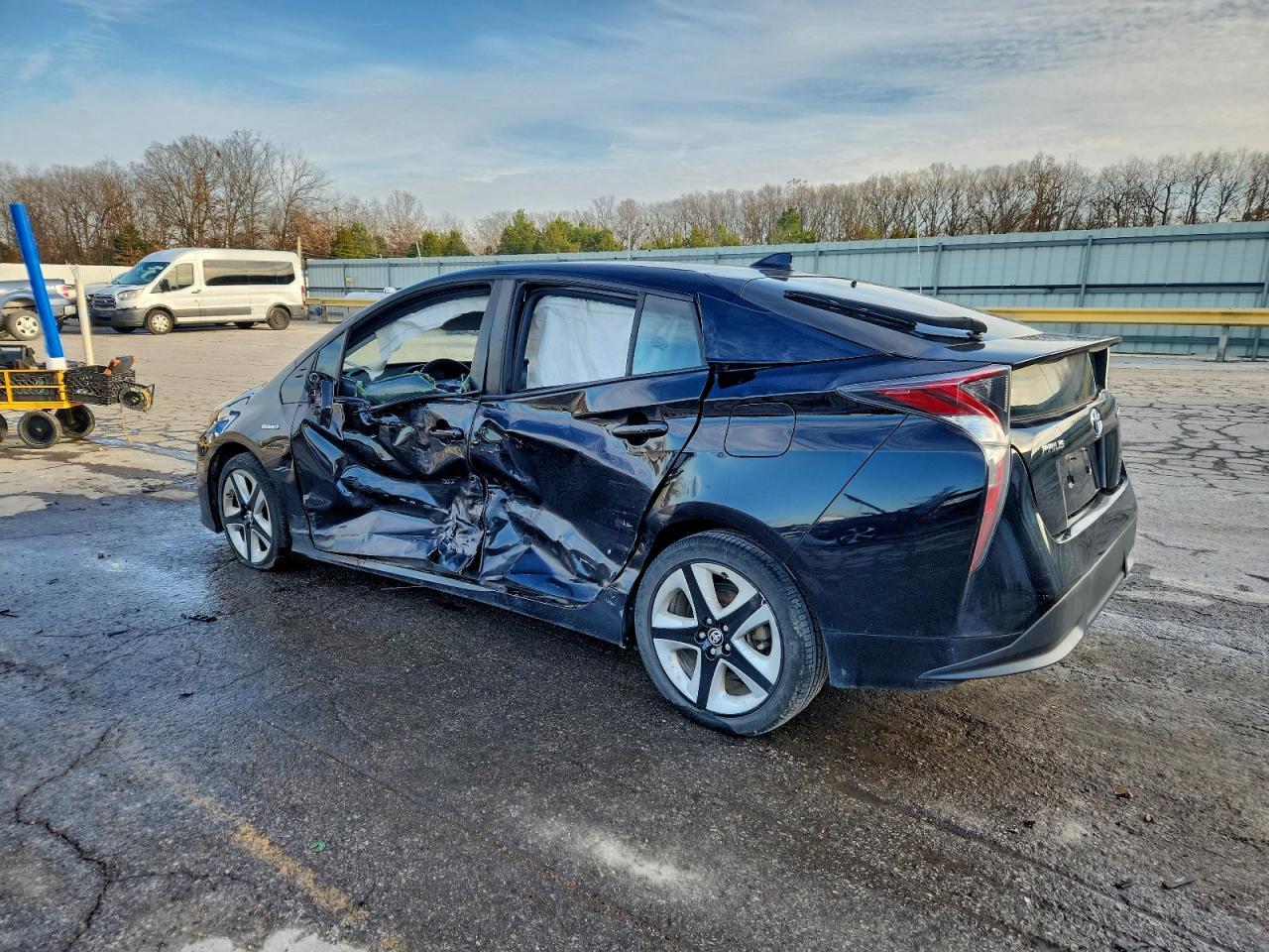 2017 TOYOTA PRIUS