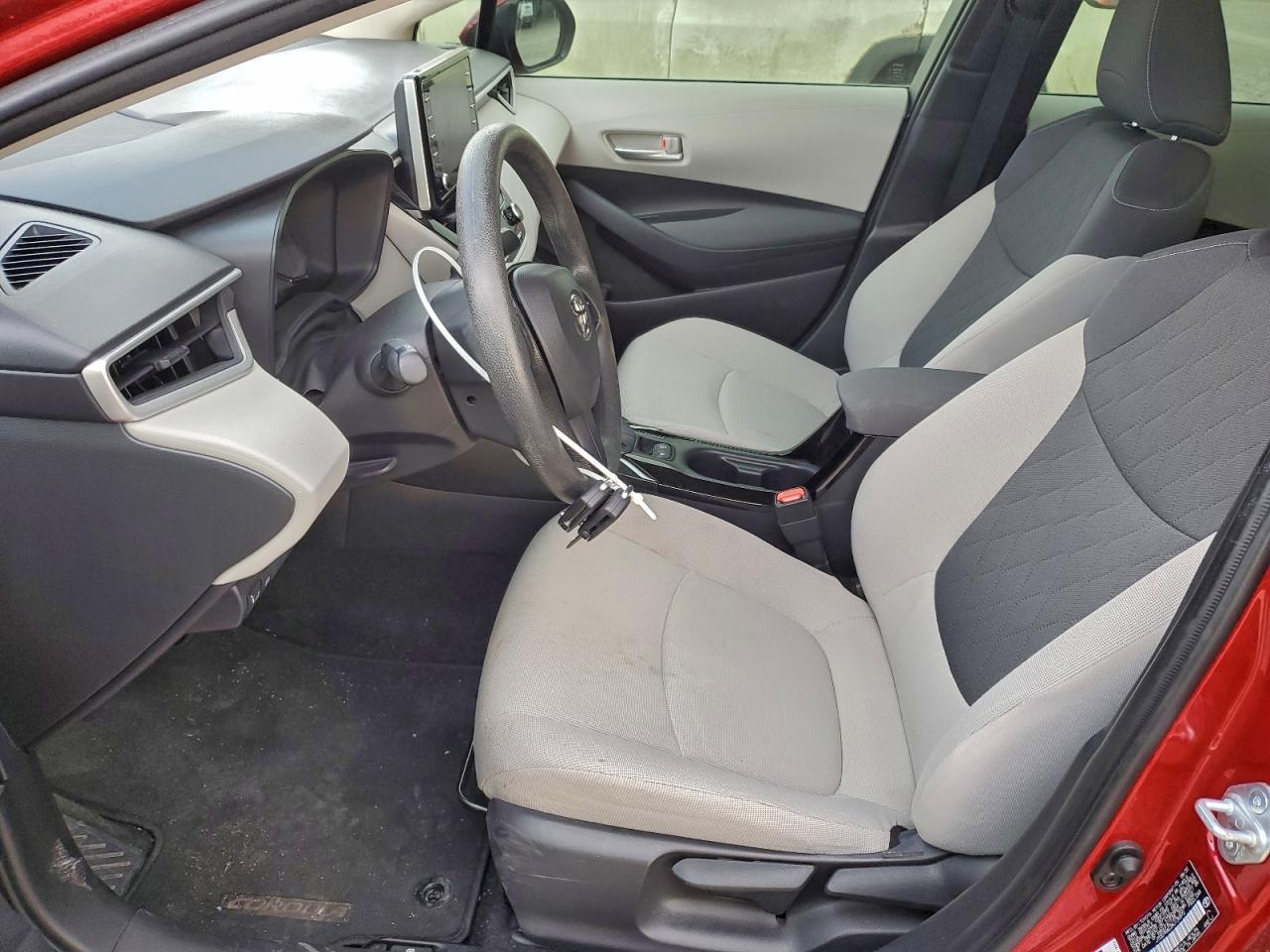 2021 TOYOTA COROLLA