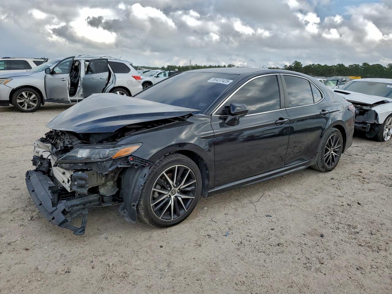 2022 TOYOTA CAMRY