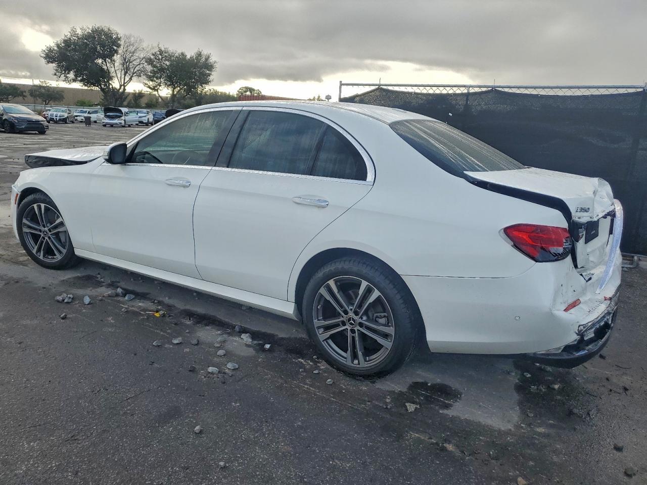 2021 MERCEDES-BENZ E-Class