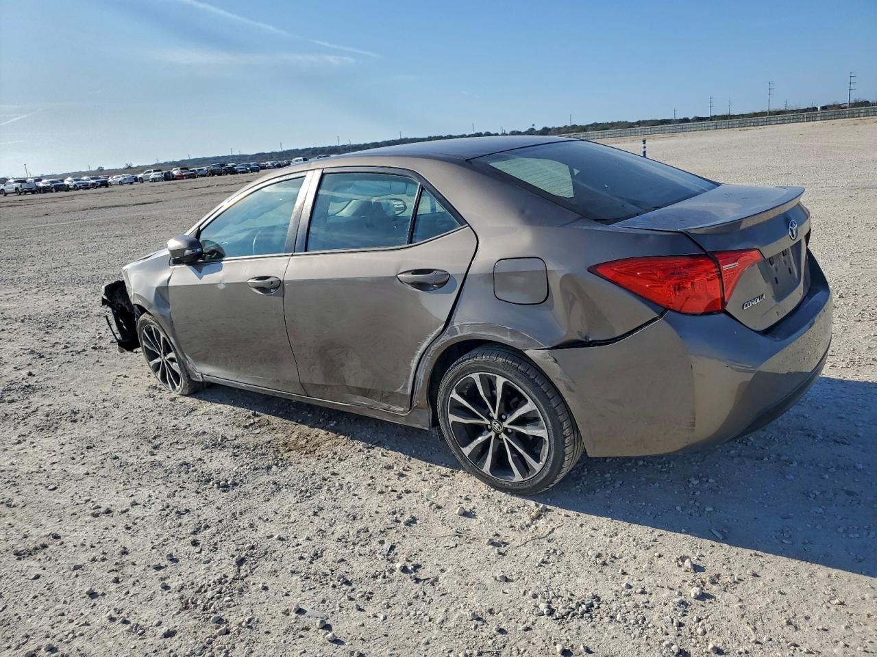 2018 TOYOTA COROLLA