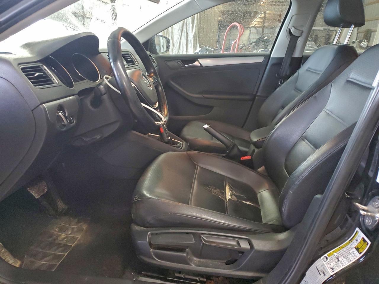 2017 VOLKSWAGEN JETTA
