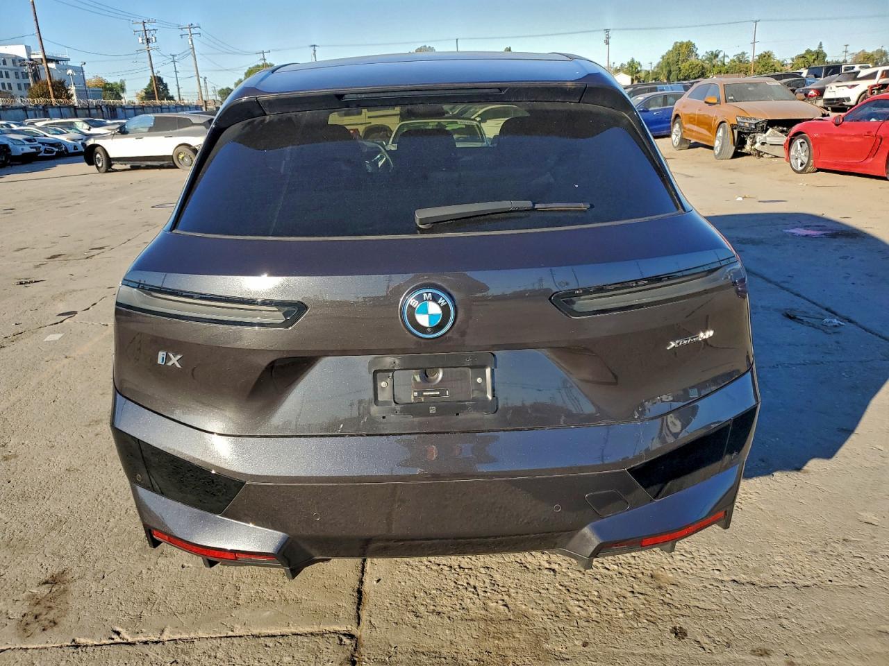 2024 BMW iX