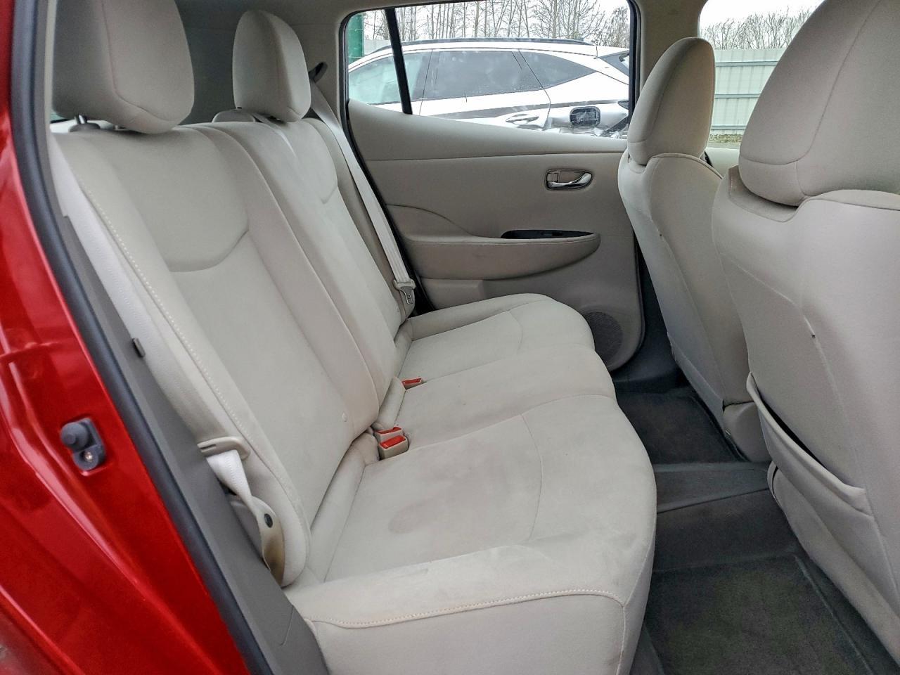 2012 NISSAN LEAF