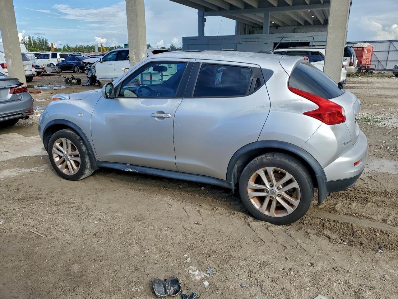 2014 NISSAN Juke