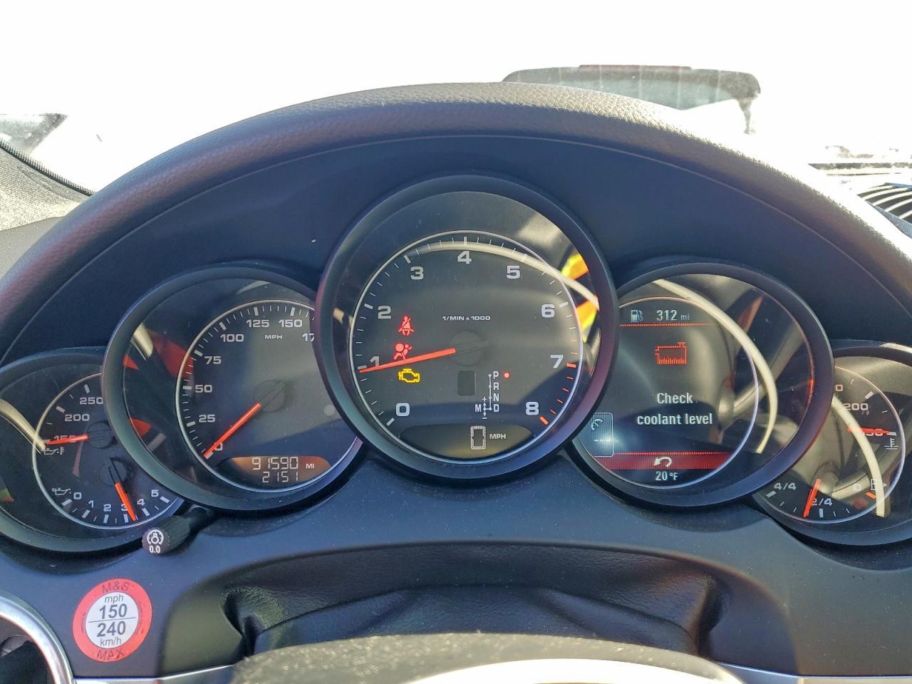 2014 PORSCHE CAYENNE