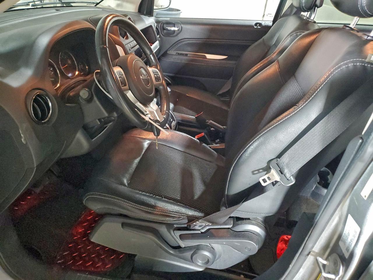 2015 JEEP Compass