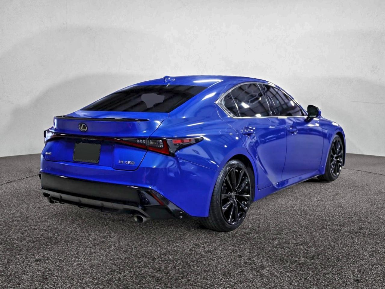 2021 LEXUS IS 350