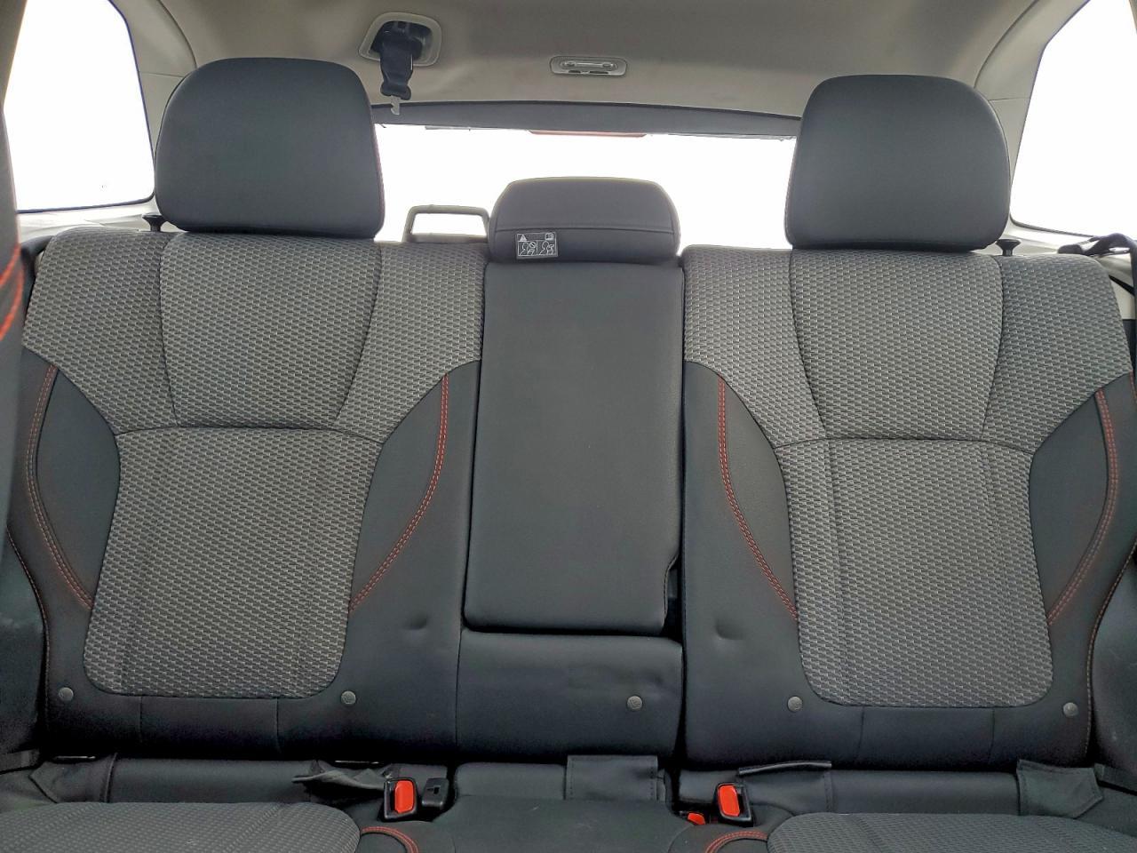 2019 SUBARU FORESTER