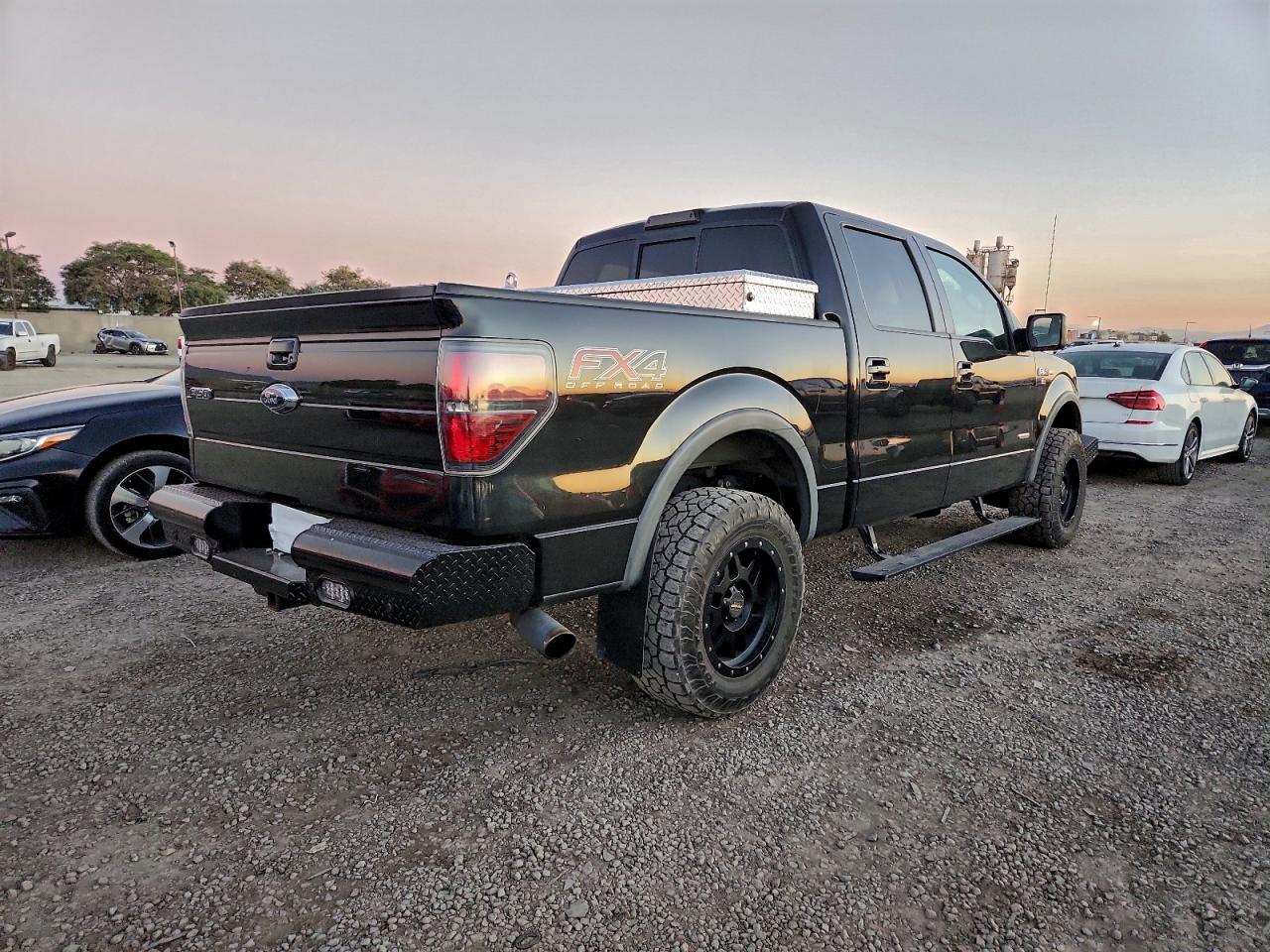 2013 FORD F-150