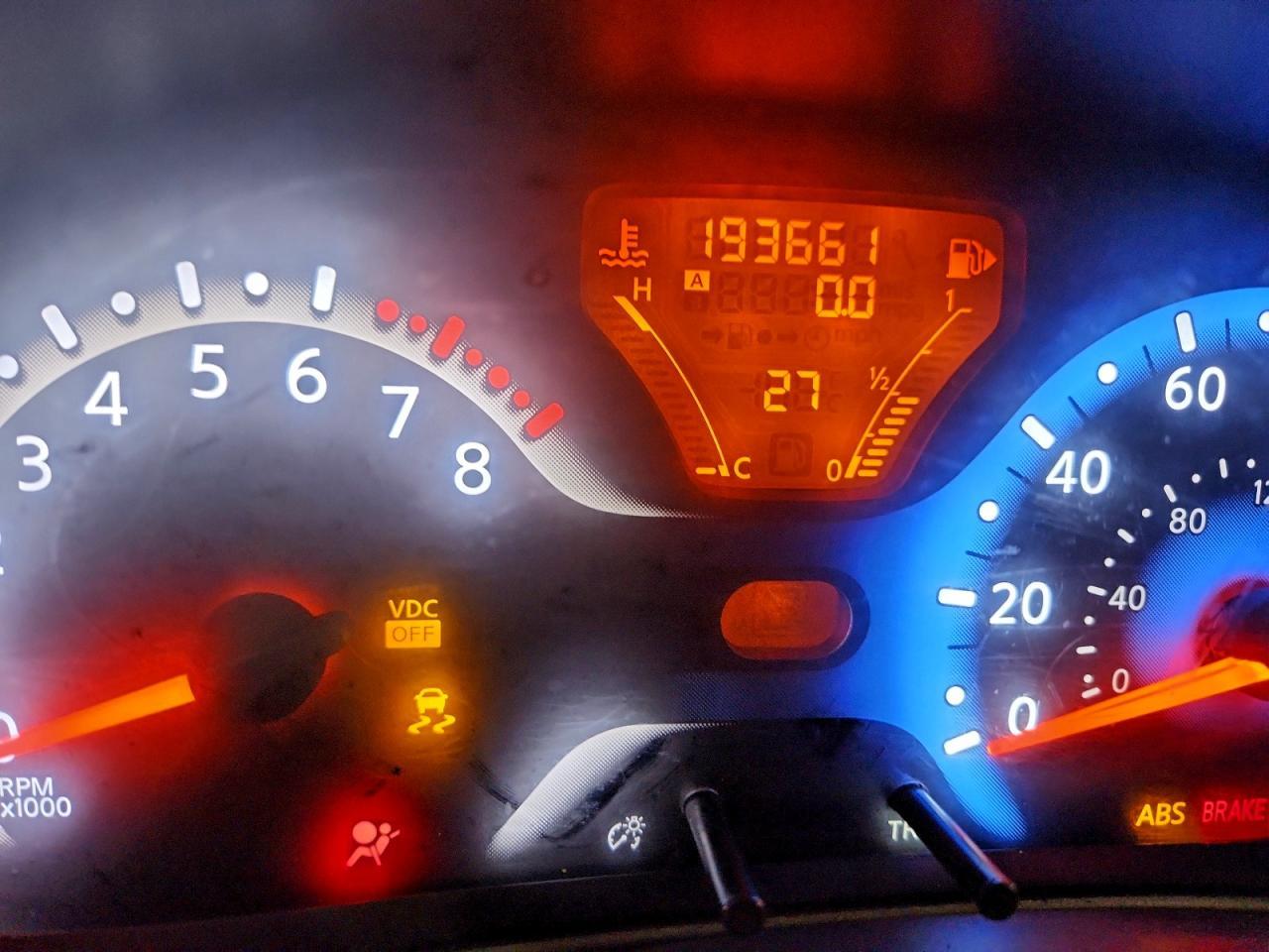 2009 NISSAN CUBE