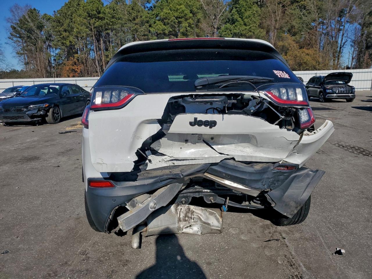 2020 JEEP CHEROKEE