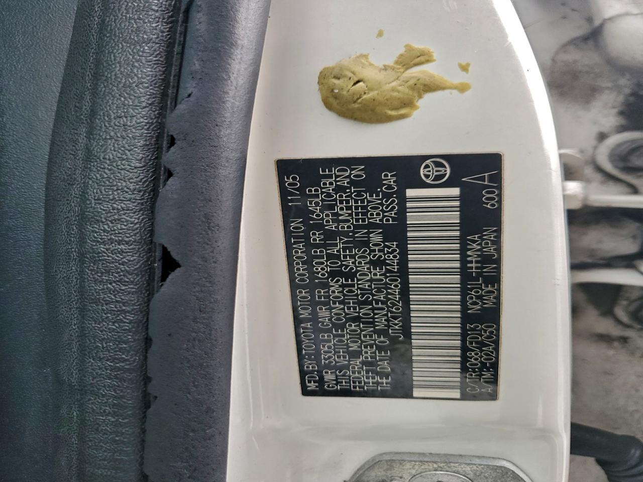 2006 TOYOTA SCION