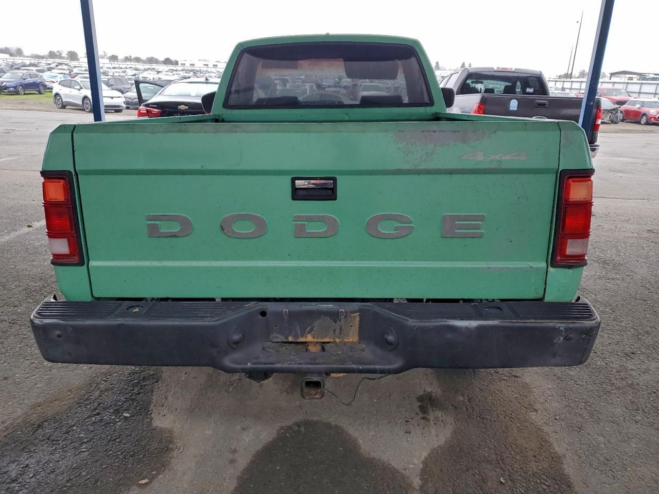 1990 DODGE Dakota