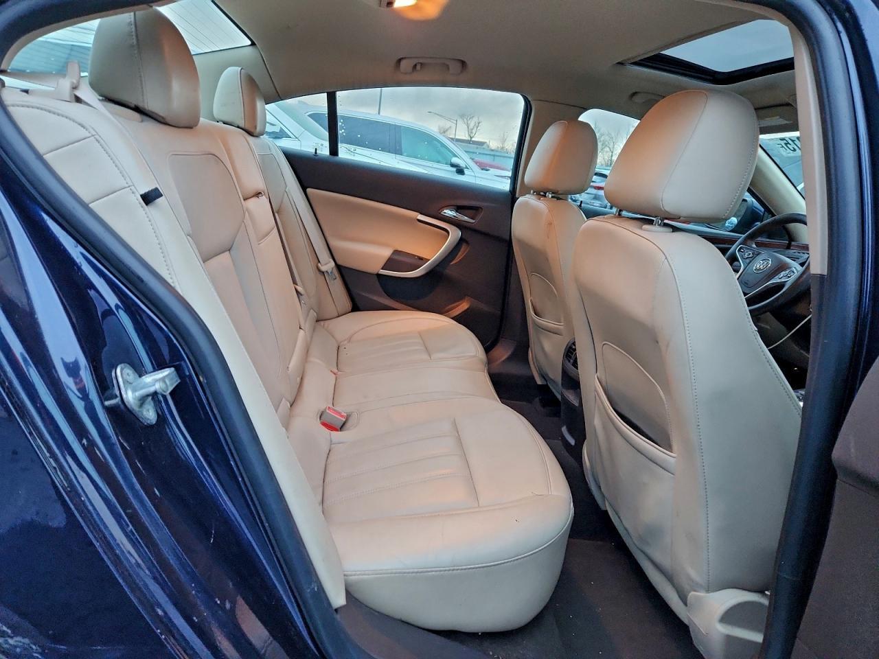 2017 BUICK Regal