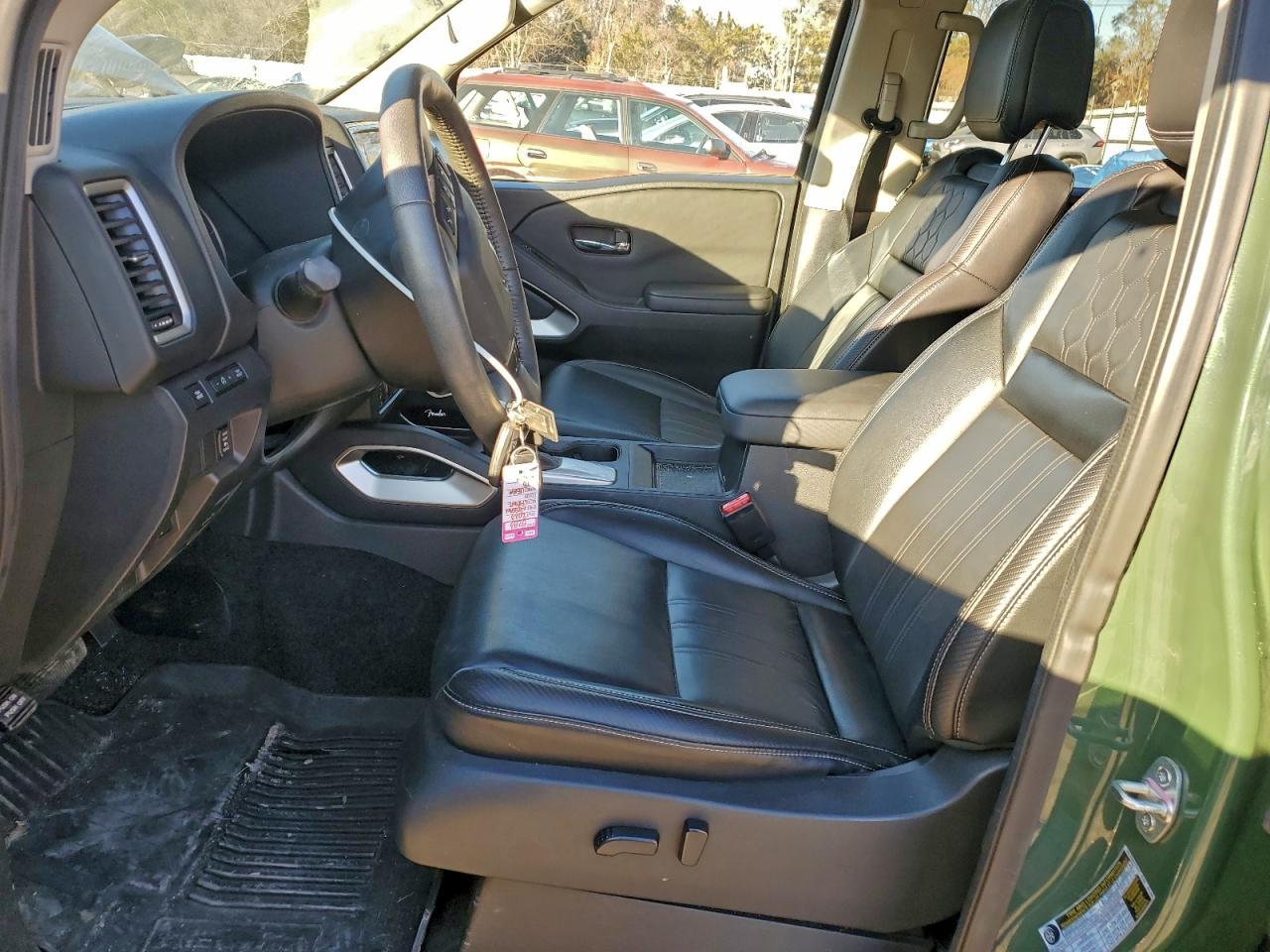 2023 NISSAN Frontier