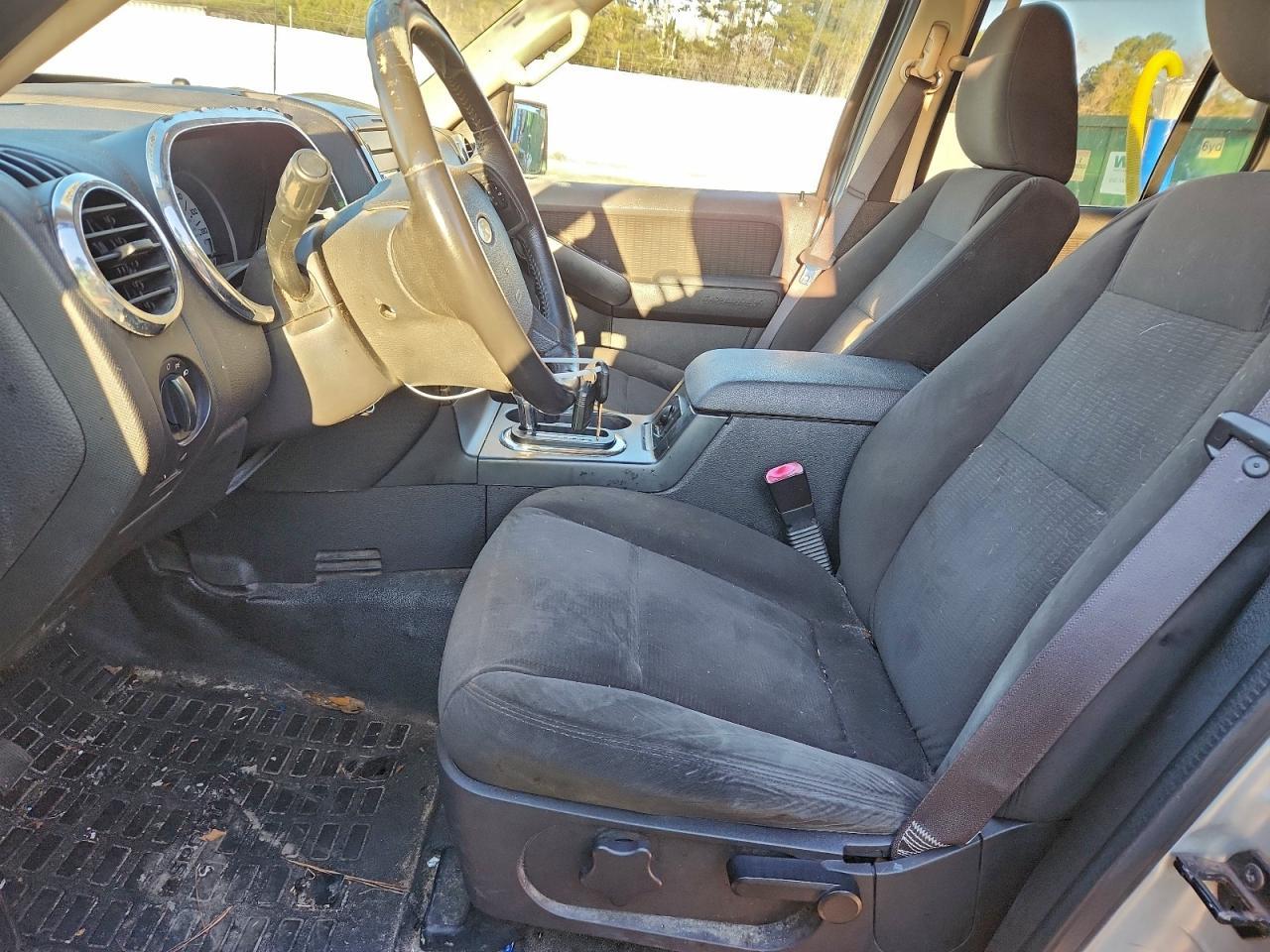 2010 FORD Explorer Sport Trac